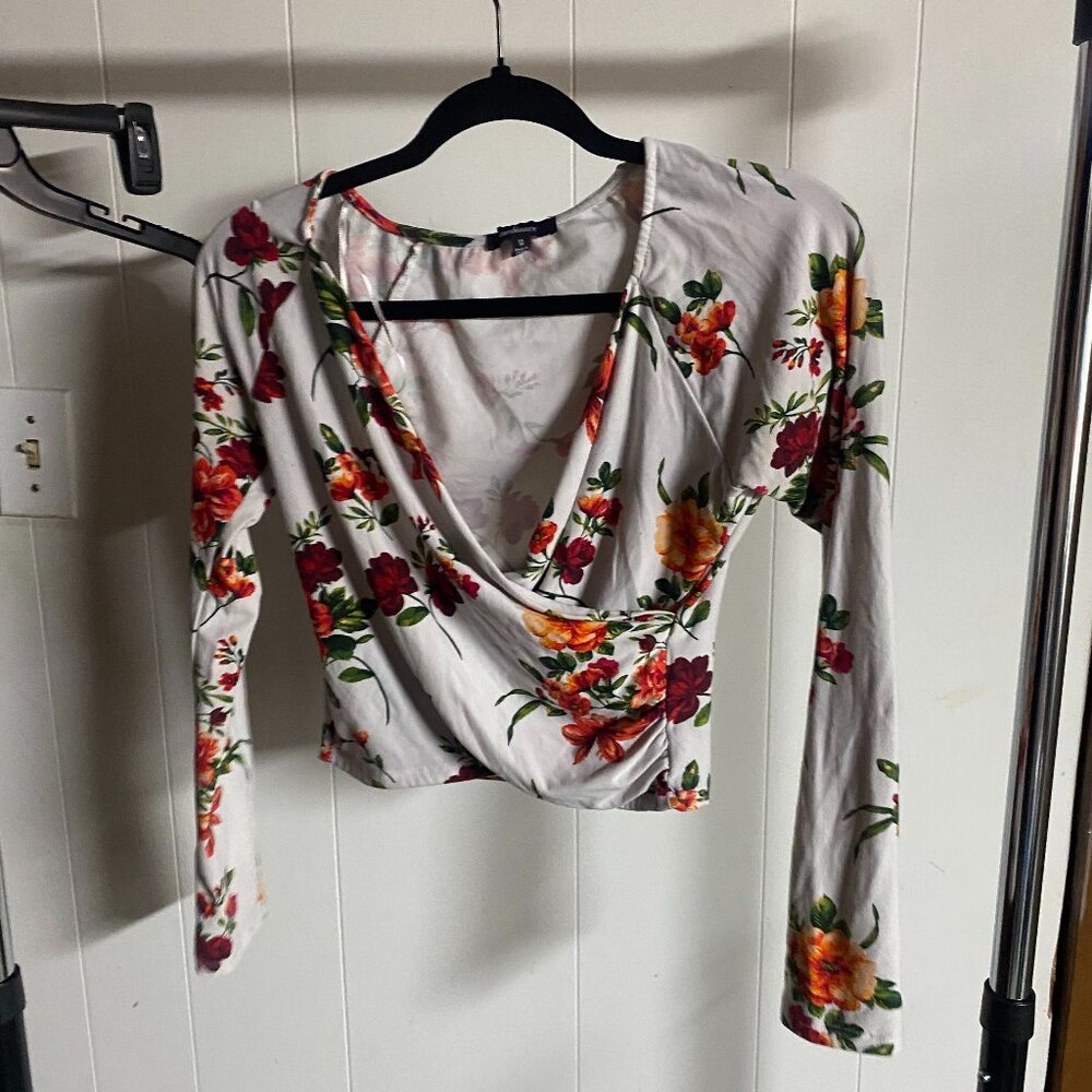Ambiance Womens White and Floral Long Sleeve Shirt